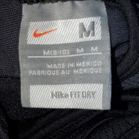 Nike Black Fit Dry Medium Racerback Workout Tanktop - Picture 4 of 4